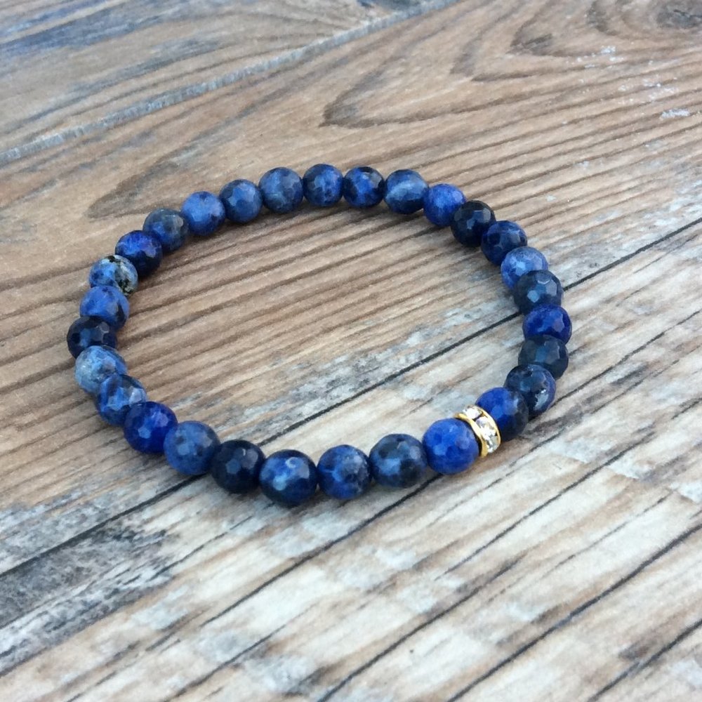 Sodalite bracelet - throat chakra, crystal healing, blue bracelet